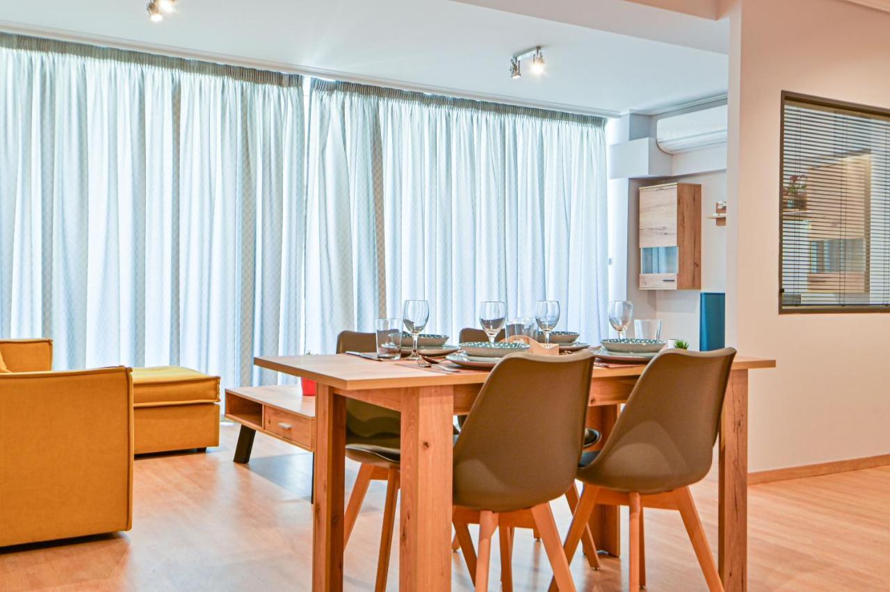Cozy Apartment Located On The Piraeus Port Area Esterno foto