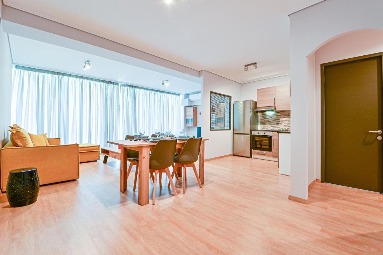 Cozy Apartment Located On The Piraeus Port Area Esterno foto